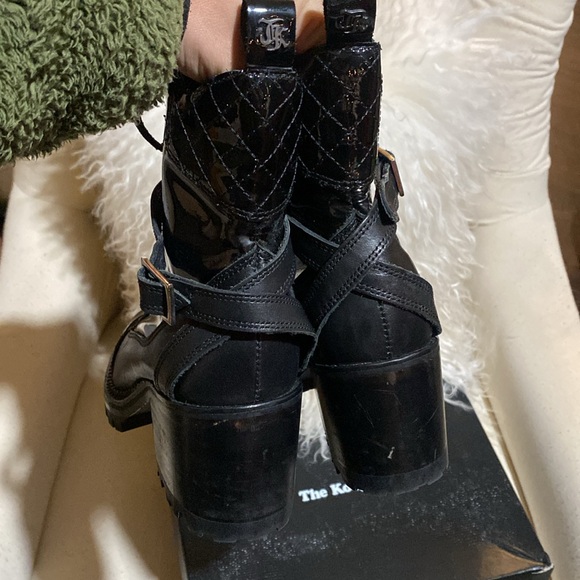 THE KOOPLES Steffy Patent Leather Boots NIB - Picture 13 of 17